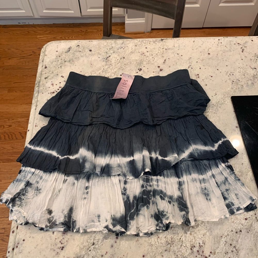 Solitaire Tiered Tie Dyed Skirt sz M NWT